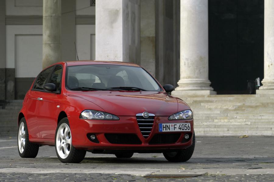  Alfa Romeo 147 5-Door (937B) 2004 года  (фото 13 из 19)
